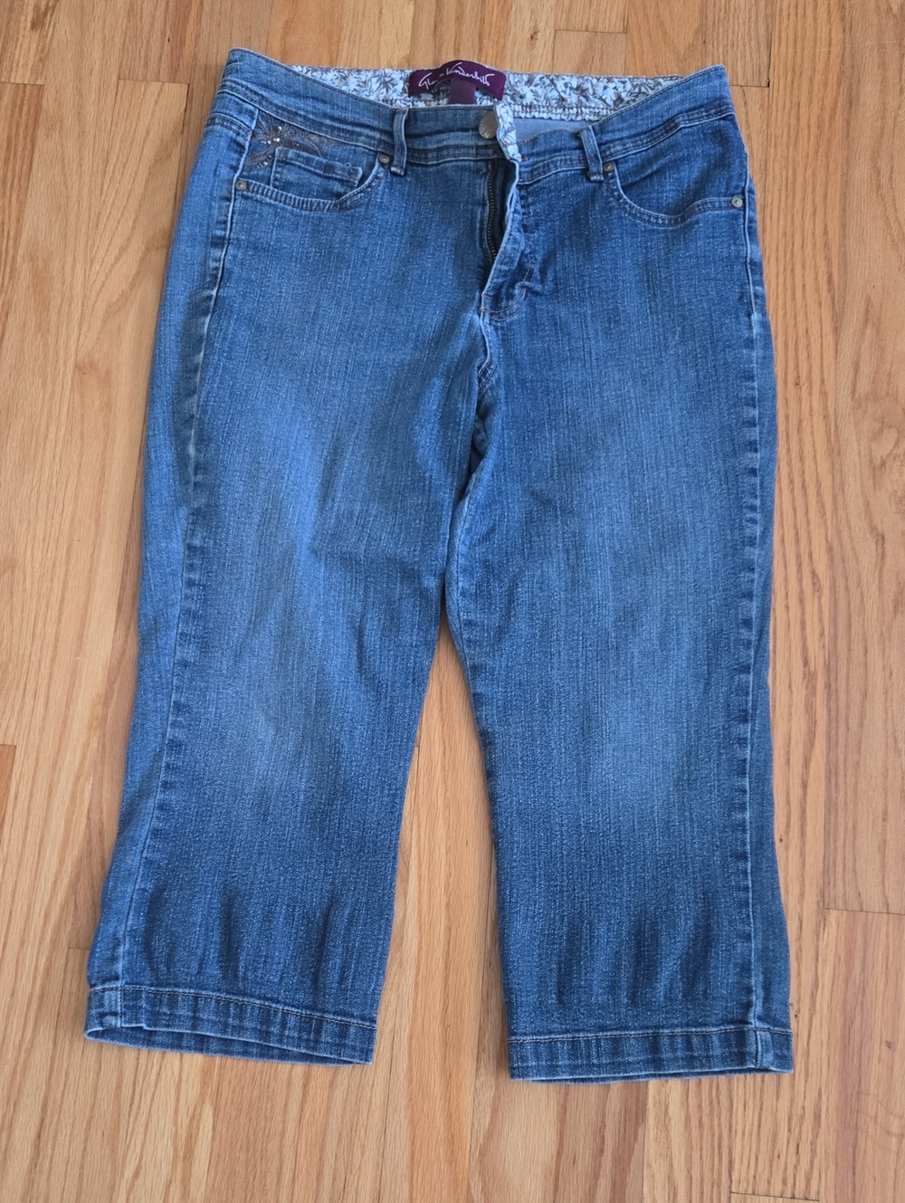 Gloria Vanderbilt Blue Denim Capris Jeans, Size 10